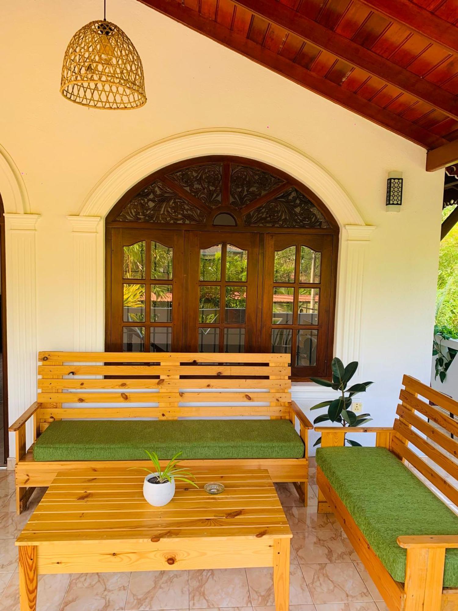 Breeze Bay Villa ดิคเวลลา ภายนอก รูปภาพ