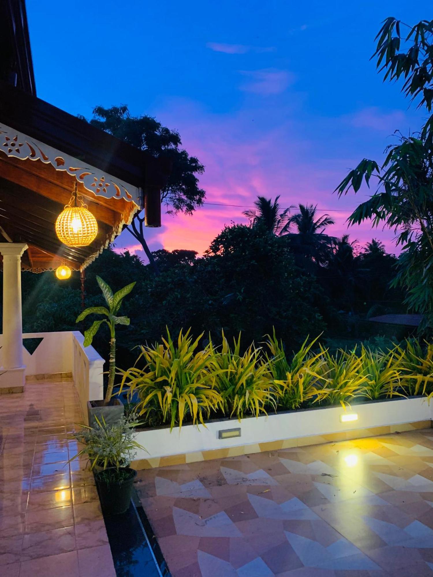 Breeze Bay Villa ดิคเวลลา ภายนอก รูปภาพ