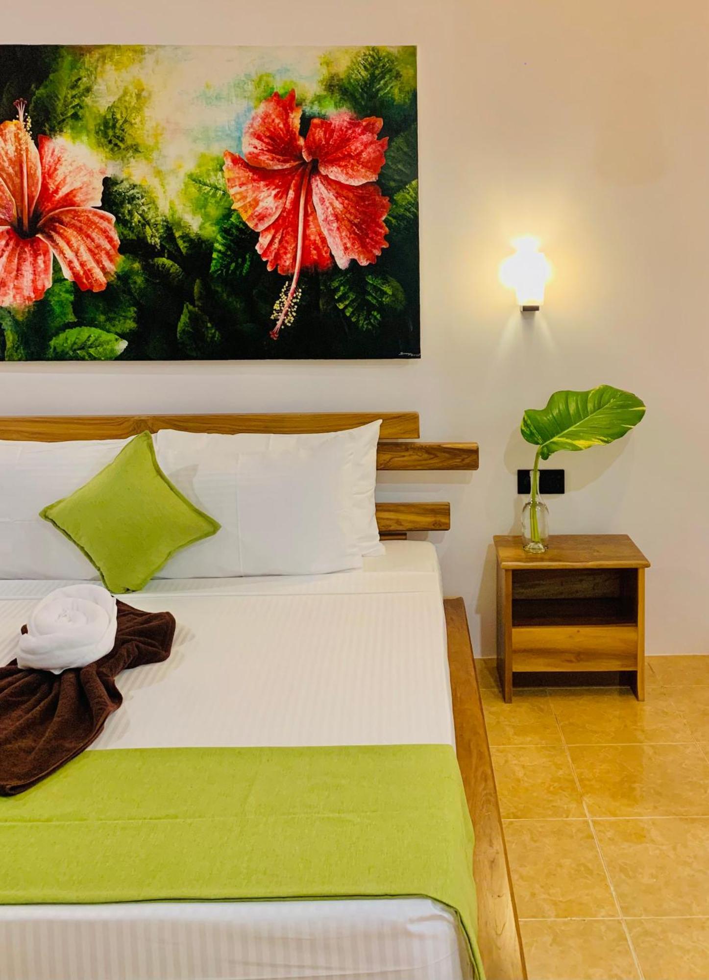 Breeze Bay Villa ดิคเวลลา ภายนอก รูปภาพ