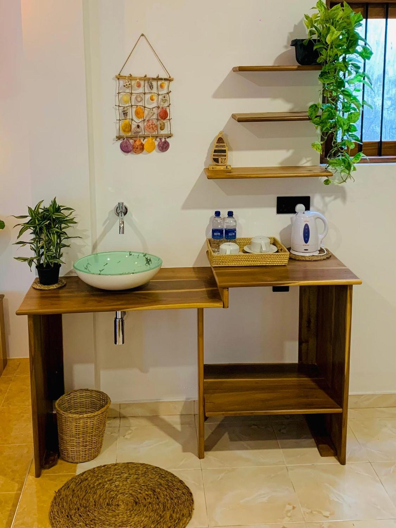 Breeze Bay Villa ดิคเวลลา ภายนอก รูปภาพ